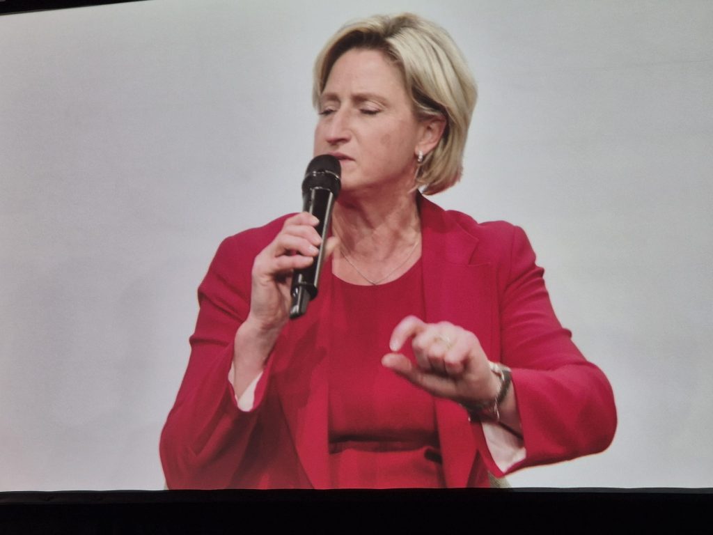 Bundeskanzler Friedrich Merz und Ministerpräsident Winfried Kretschmann beim Spatenstich des IPAI Heilbronn